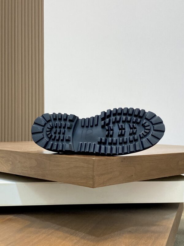 Valentino High Quality Cowhide Leather Casual Formal Shoes - Image 9