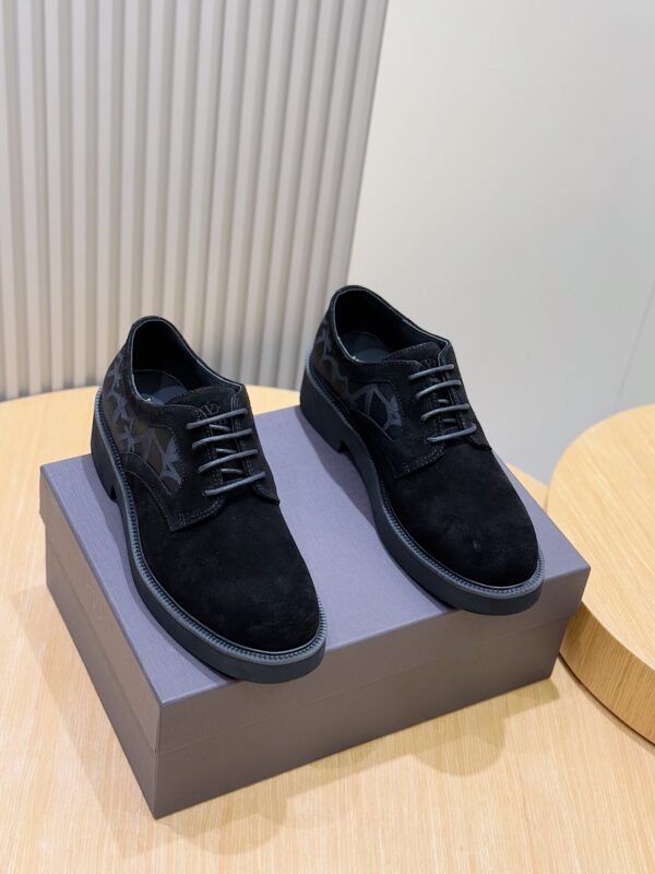 Valentino Garavani Gentleglam Men's Leather Derby Shoes - Image 2