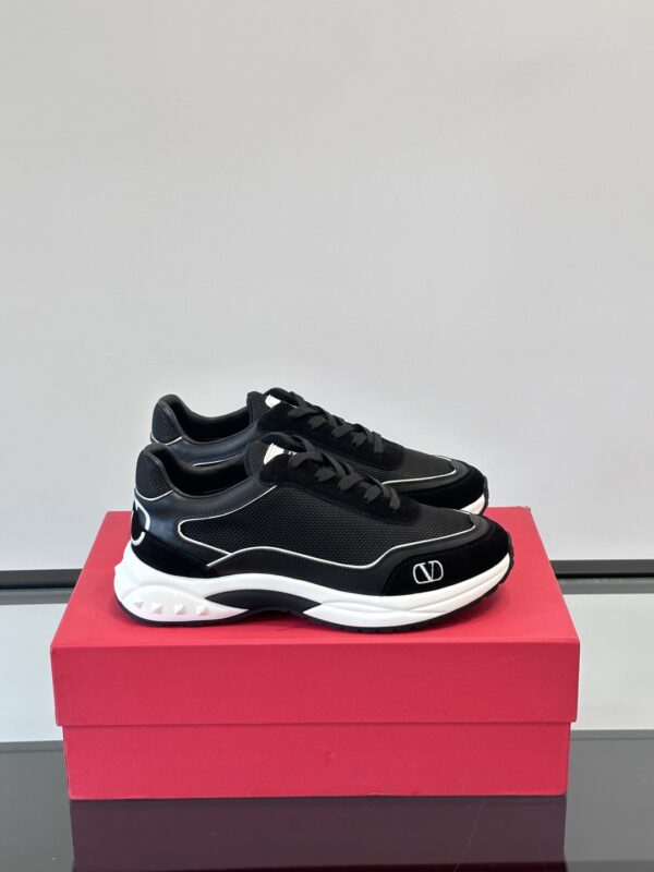 Valentino Good Quality Men's Calf Leather Casual Sports Shoes - Image 2