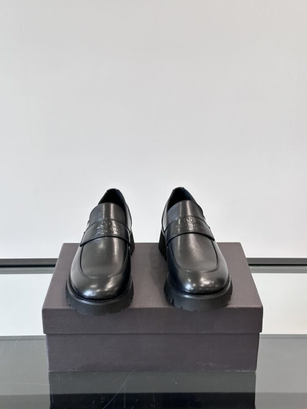 Valentino Men's High Quality Cowhide Leather Loafers - Image 3