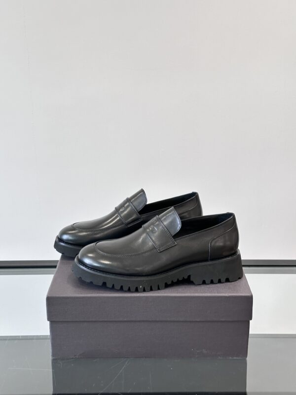 Valentino Men's High Quality Cowhide Leather Loafers - Image 4
