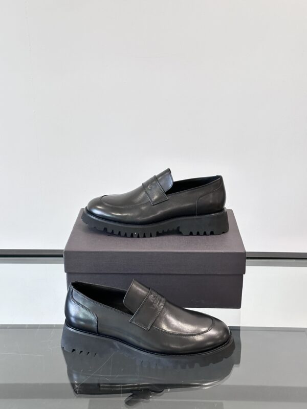 Valentino Men's High Quality Cowhide Leather Loafers - Image 5