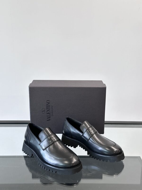 Valentino Men's High Quality Cowhide Leather Loafers