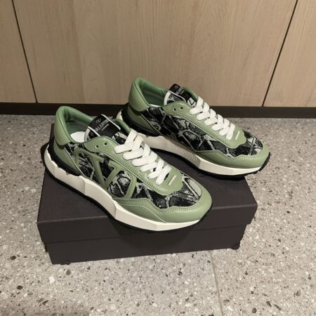 Valentino Fashionable Multi Element Color Blocked Casual Sports Shoes