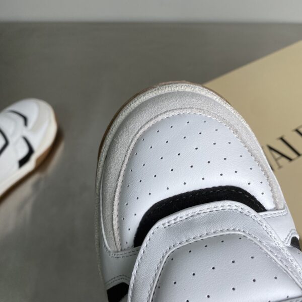 Valentino Joie de Jouer Calf Leather Round Toe Velcro Low Top Board Shoes - Image 6
