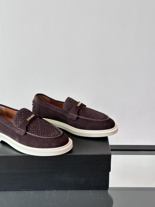 Versace Fashionable Suede Cowhide Leather Casual Sports Men's Shoes - Image 7