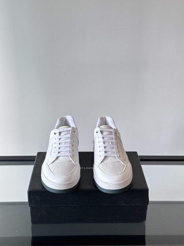 Saint Laurent Grain Cowhide Leather Low Top Lace Up Sneakers - Image 3