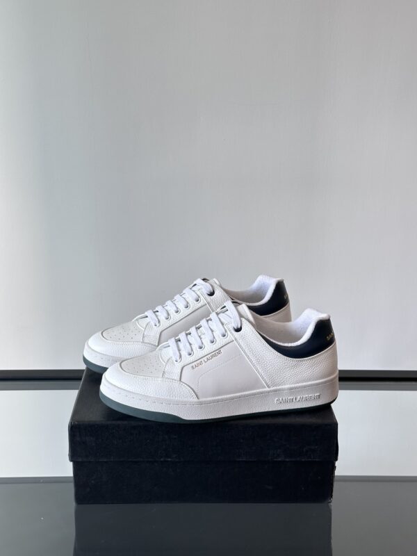 Saint Laurent Grain Cowhide Leather Low Top Lace Up Sneakers - Image 4