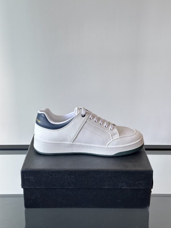 Saint Laurent Grain Cowhide Leather Low Top Lace Up Sneakers - Image 6