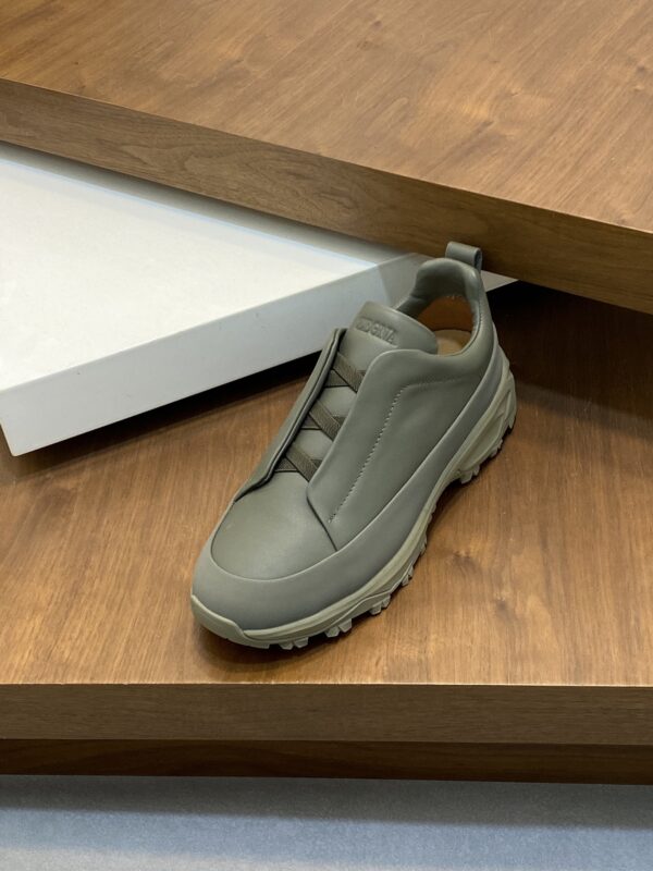 Zegna Triple Stitch ™ Monte Suede Cowhide Leather Casual Sports Shoes - Image 6