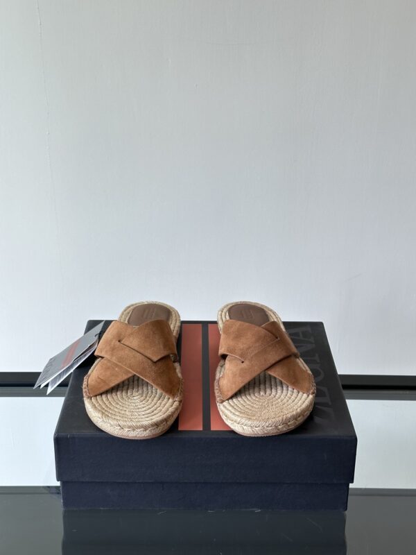 Zegna Classic Men's Suede Cowhide Woven Slippers - Image 3