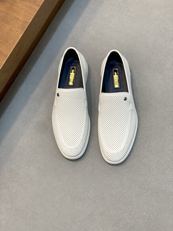 Zilli High Quality Calf Leather Casual Breathable Loafers - Image 2