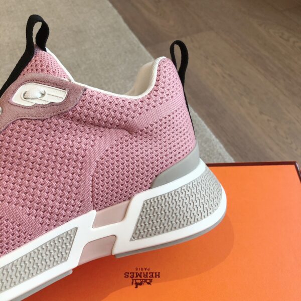Hermes Couple Breathable Mesh Casual Sports Shoes - Image 7
