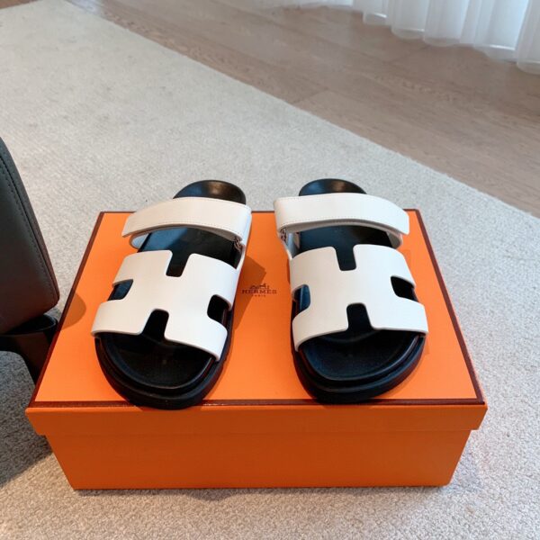 Hermes Couple Erjiu Cowhide Leather Color Blocked Casual Slippers - Image 2