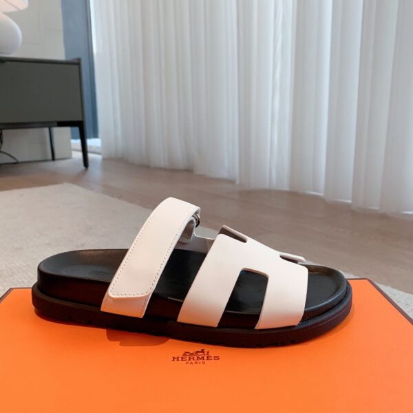 Hermes Couple Erjiu Cowhide Leather Color Blocked Casual Slippers - Image 4