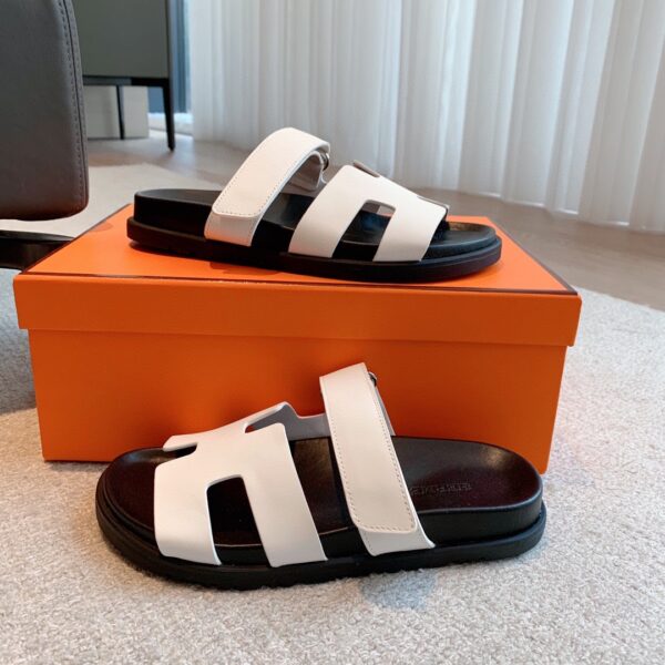 Hermes Couple Erjiu Cowhide Leather Color Blocked Casual Slippers - Image 5