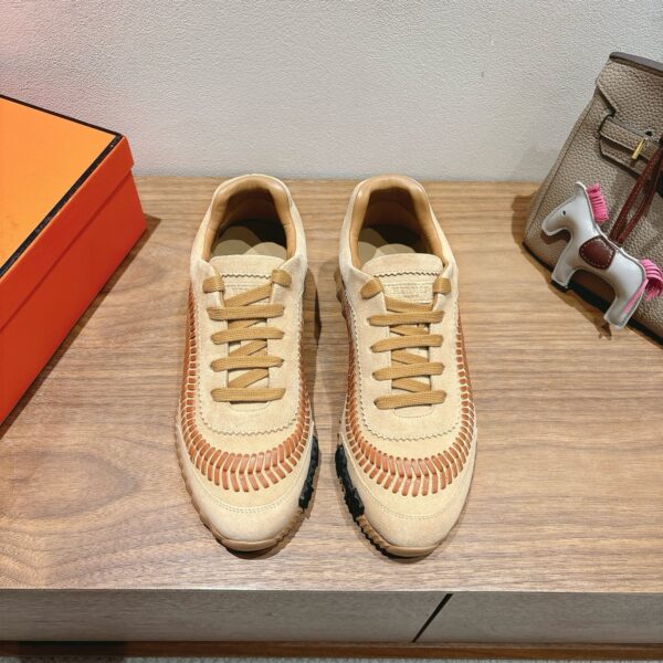Hermes Good Quality Cowhide Leather Casual Sports Shoes - Image 2