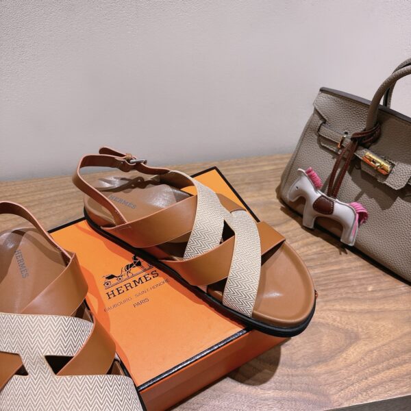 Hermes High Quality Cowhide Leather Casual Sandals - Image 5