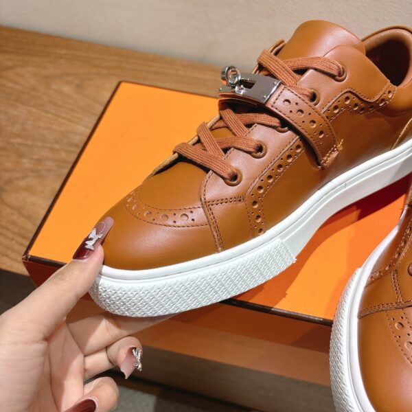 Hermes Good Quality Cowhide Leather Sport Shoes For Men And Women - Image 6