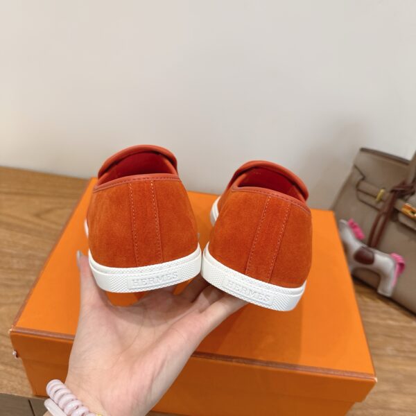 Hermes Cowhide Leather Casual Sport Shoes For Men And Women - Image 8
