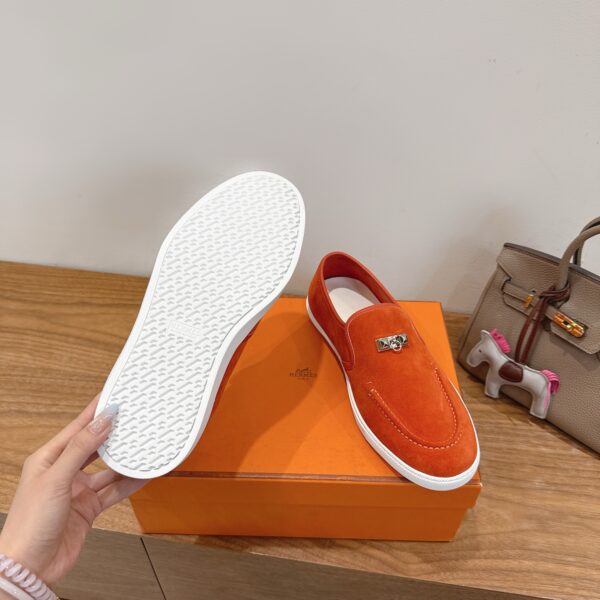 Hermes Cowhide Leather Casual Sport Shoes For Men And Women - Image 9