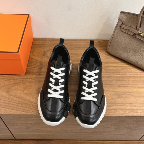 Hermes Classic Couple Style Cowhide Lightweight Casual Sports Shoes - Image 2