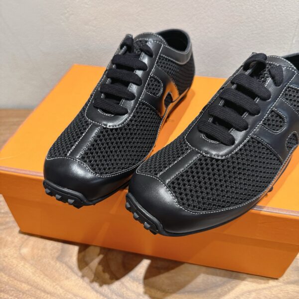 Hermes Ladie's Breathable Mesh Fabric Classic Casual Sports Shoes - Image 6