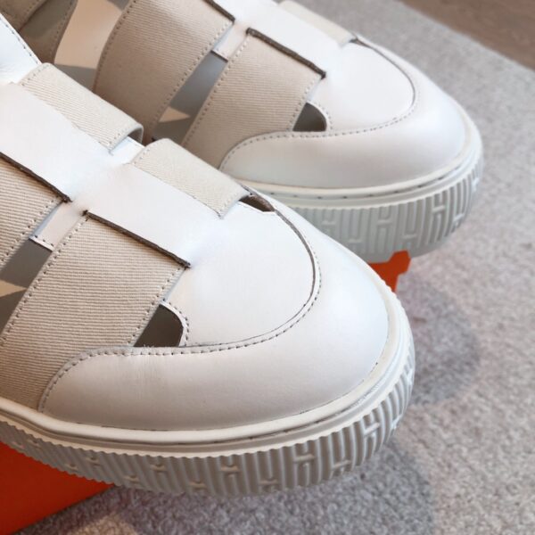 Hermes Denim Paired With Cowhide Leather Casual Sandals For Men And Women - Image 6