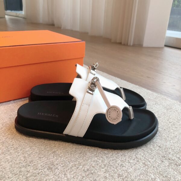 Hermes Couple's Spring And Summer Color Matching Casual Slippers - Image 3