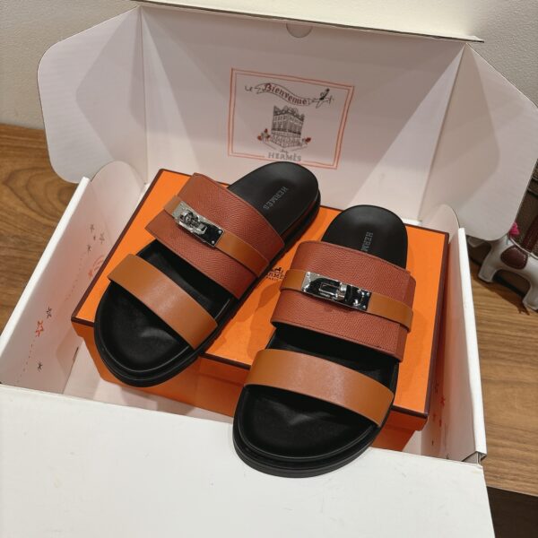 Hermes Couple's Spring And Summer Color Matching Cowhide Casual Slippers - Image 6