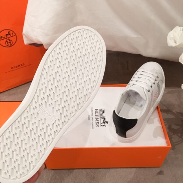 Hermes Couple's Good Quality Cowhide Leather White Shoes - Image 9