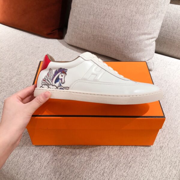 Hermes Couple's High Quality Cowhide Leather Sport Shoes - Image 5