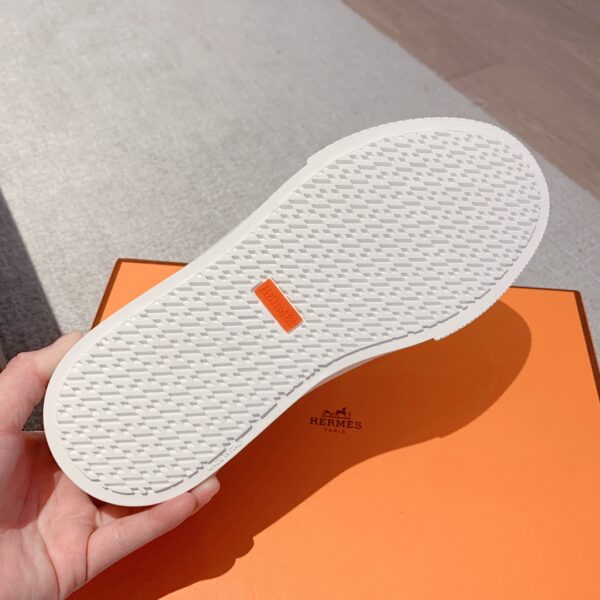 Hermes Breathable Mesh Casual Sport Shoes For Men And Women - Image 9