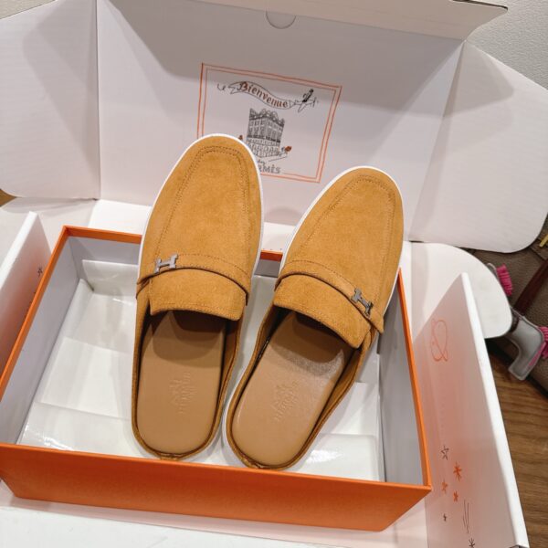 Hermes Couple's Spring And Summer Color Casual Slippers - Image 3