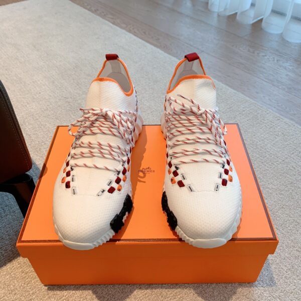 Hermes Good Quality Couple's Breathable Fabric Casual Sport Shoes - Image 2