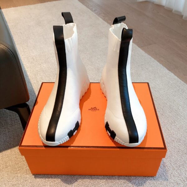 Hermes Classic Couple's Breathable Fabric High Top Casual Sport Shoes - Image 3