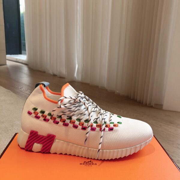 Hermes Classic Couple's Breathable Fabric Casual Shoes - Image 4