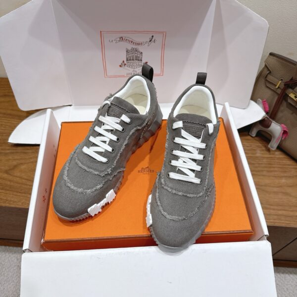 Hermes Classic Couple's Denim Casual Sport Shoes - Image 2