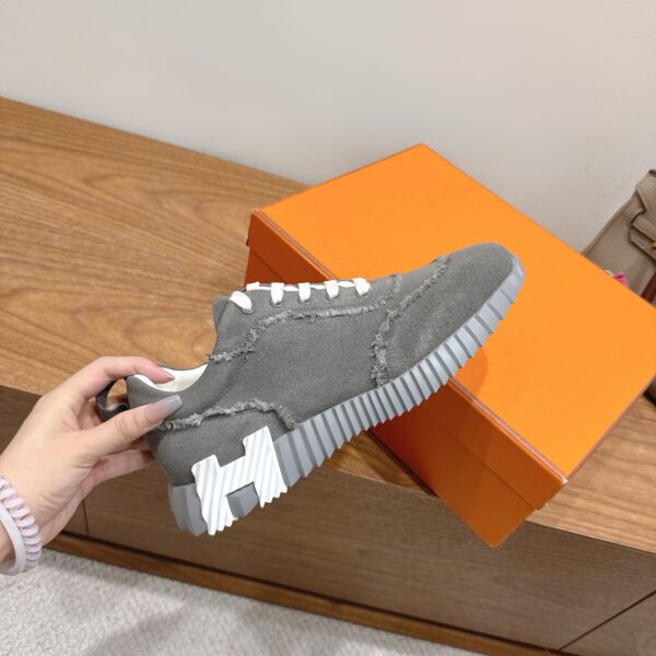 Hermes Classic Couple's Denim Casual Sport Shoes - Image 8