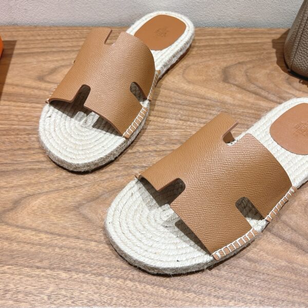 Hermes Spring And Summer Color S25s Fisherman Men's Slippers - Image 6