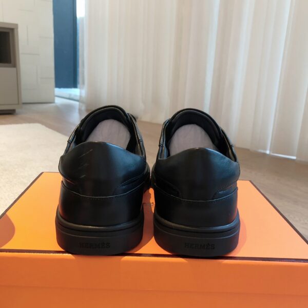 Hermes High Quality Cowhide Leather Casual Sport Shoes For Men And Women - Image 8