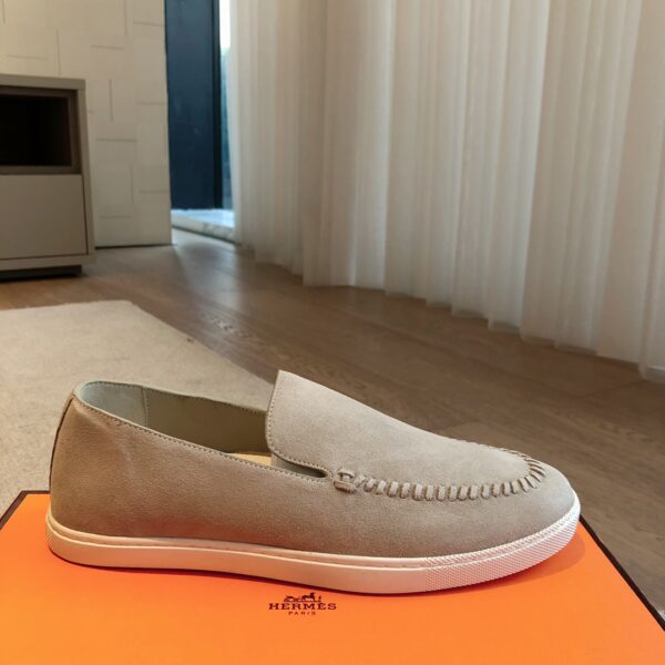 Hermes Suede Cowhide Leather Casual Shoes For Men And Women - Image 4