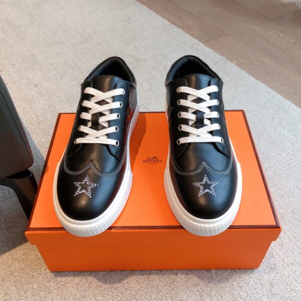 Hermes Autumn And Winter Cowhide Leather Casual Shoes For Couple - Image 2