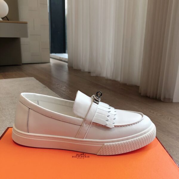 Hermes New Cowhide Leather Casual Sport Shoes For Men And Women - Image 4