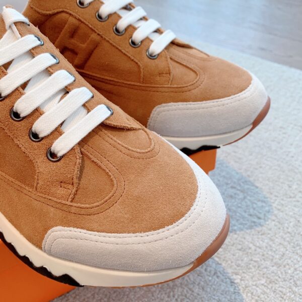 Hermes Couple‘s New Cowhide Leather Casual Sport Shoes - Image 6