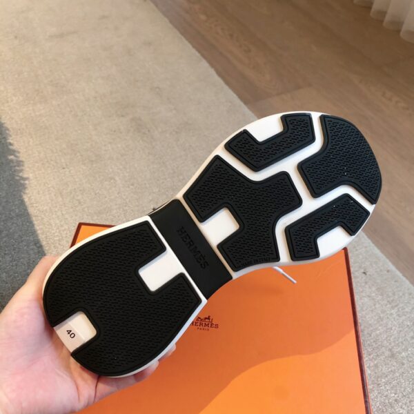 Hermes Classic Couple‘s Canvas And Cowhide Leather Dad Shoes - Image 9