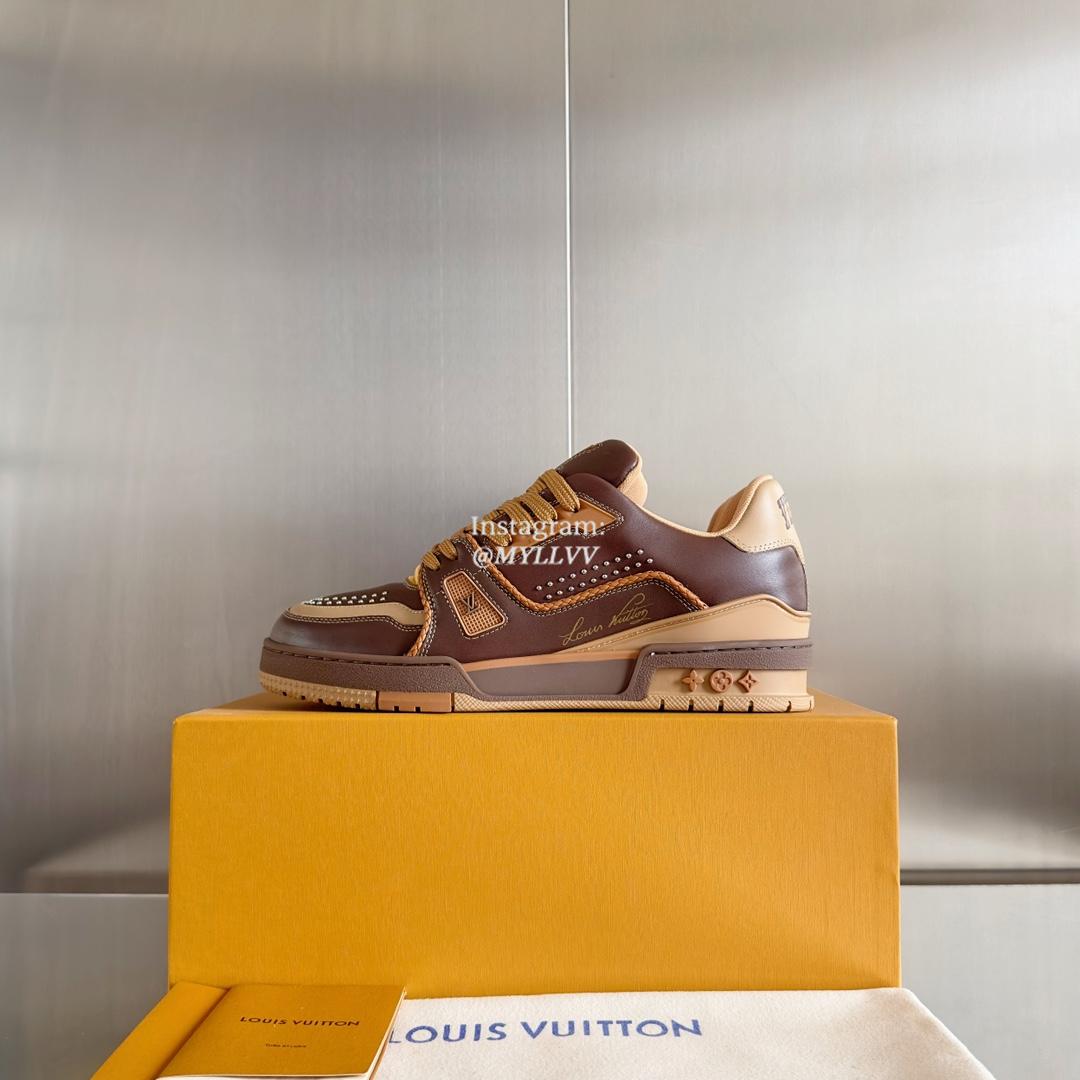 Louis Vuitton Men's Trainer Cowhide Leather Casual Sports Shoes - Image 6