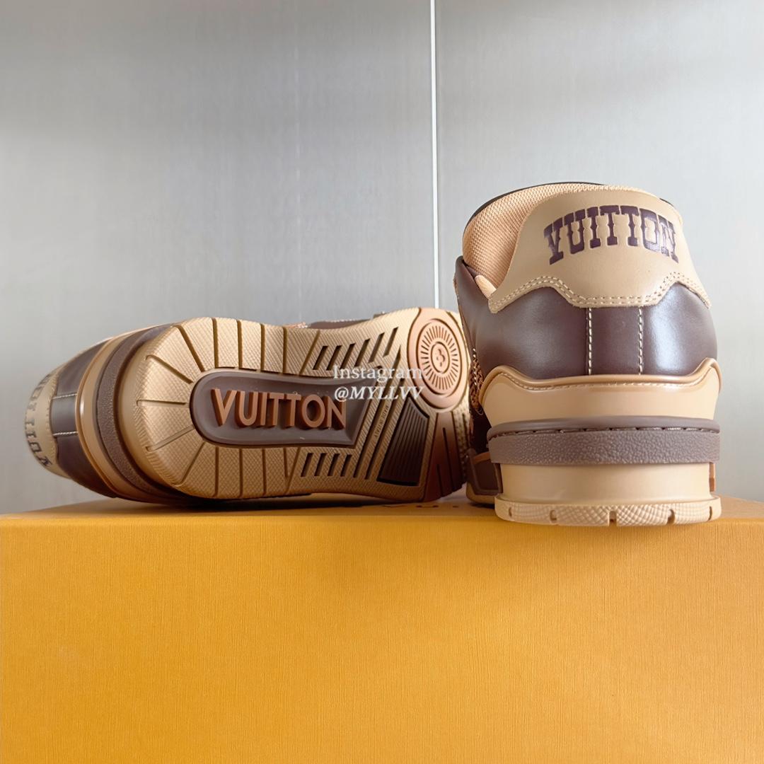 Louis Vuitton Men's Trainer Cowhide Leather Casual Sports Shoes - Image 9