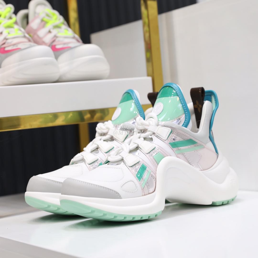 Louis Vuitton Women's Velcro Archlight Casual Sports Dad Shoes - Image 3