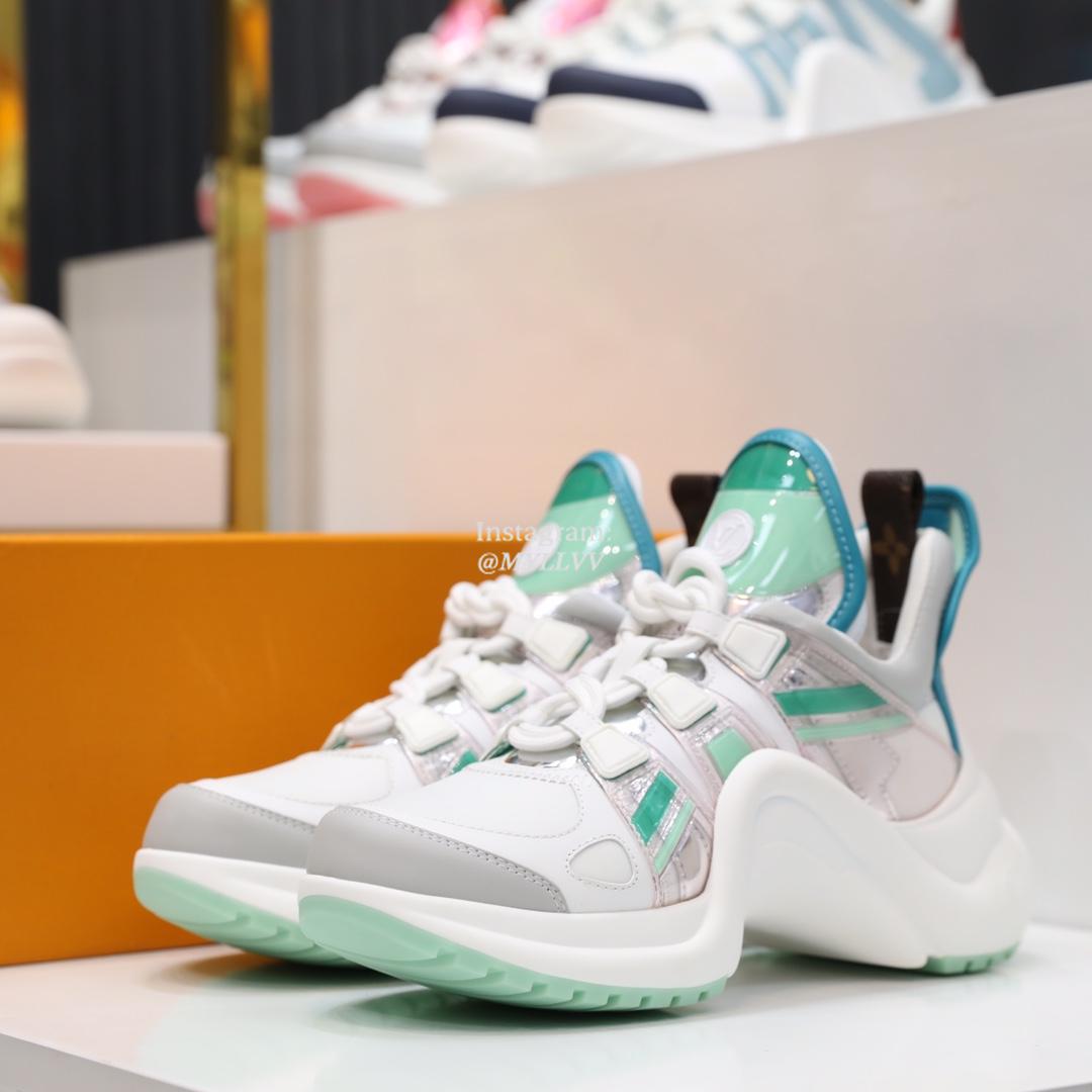 Louis Vuitton Women's Velcro Archlight Casual Sports Dad Shoes - Image 7